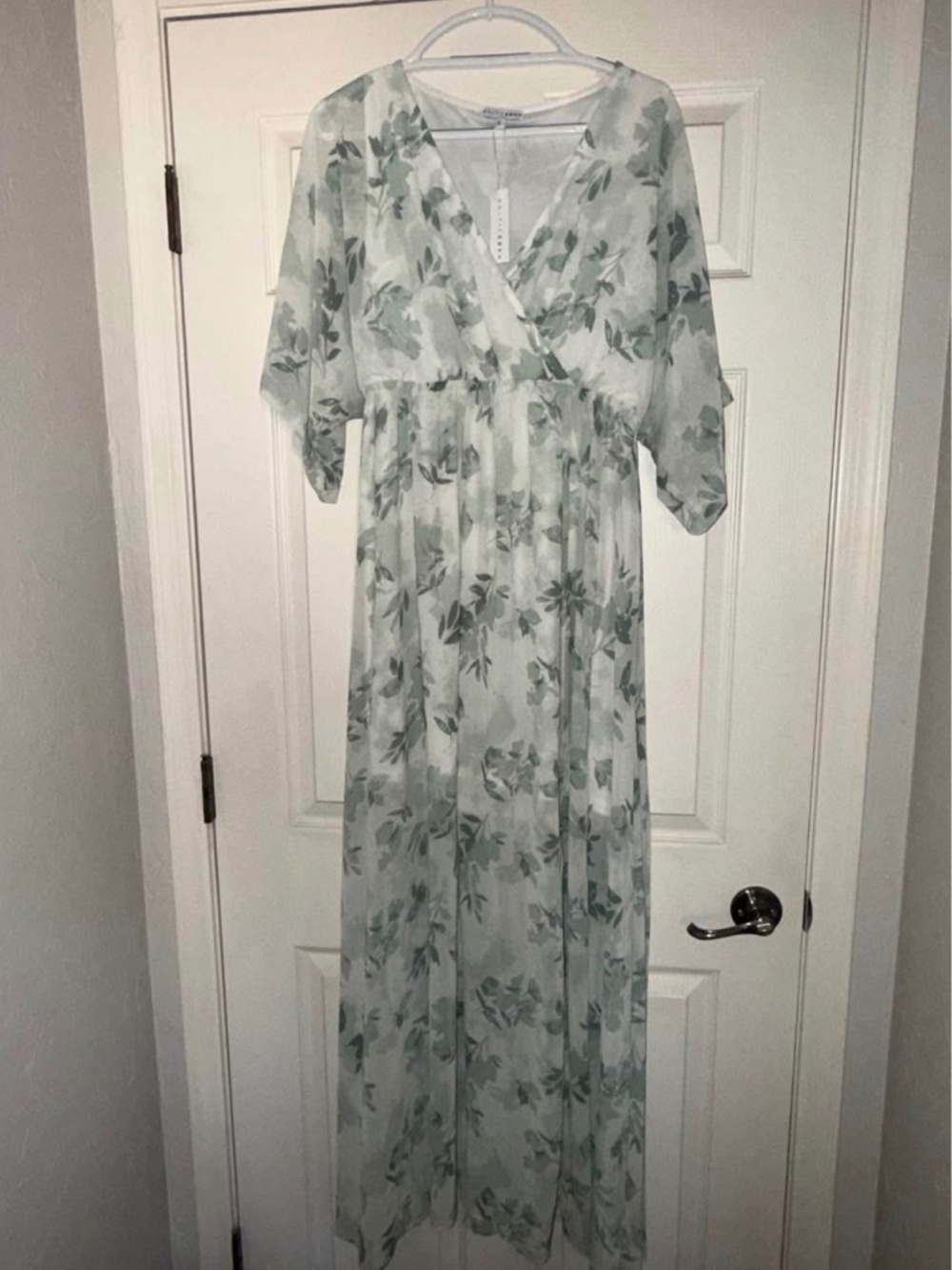 Baltic Born Kia Kimono maxi Dress in Sage Large